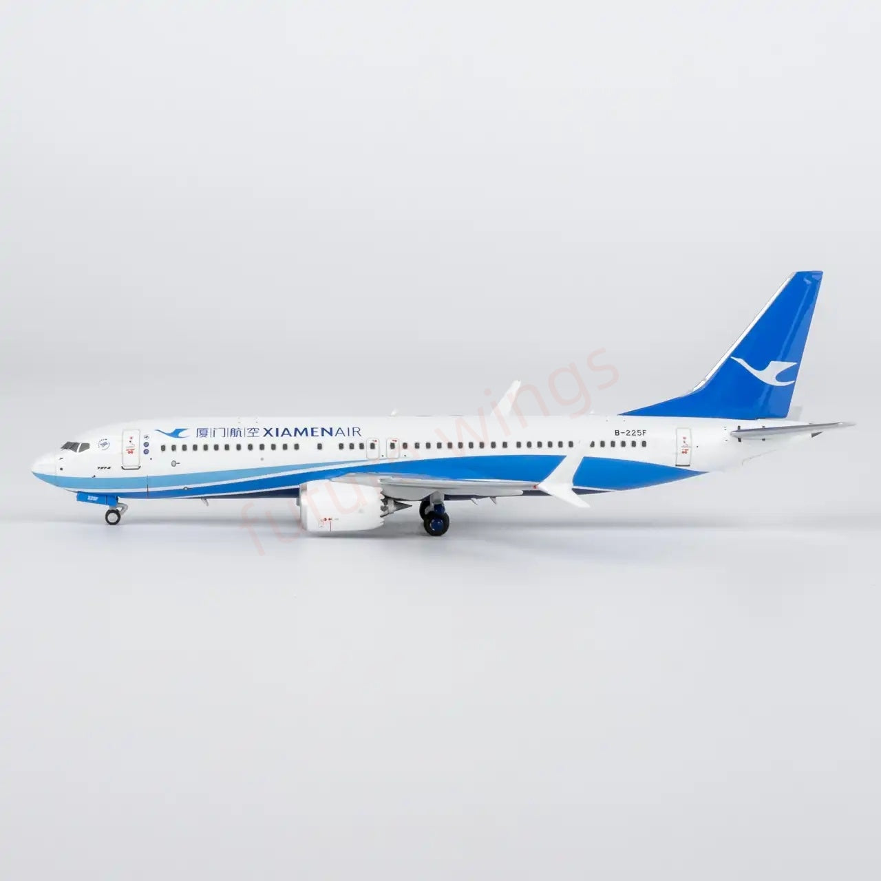 1:400 NG Models NG64152 XiamenAir B737 MAX8 B-225F Aircraft Model+Free Tractor