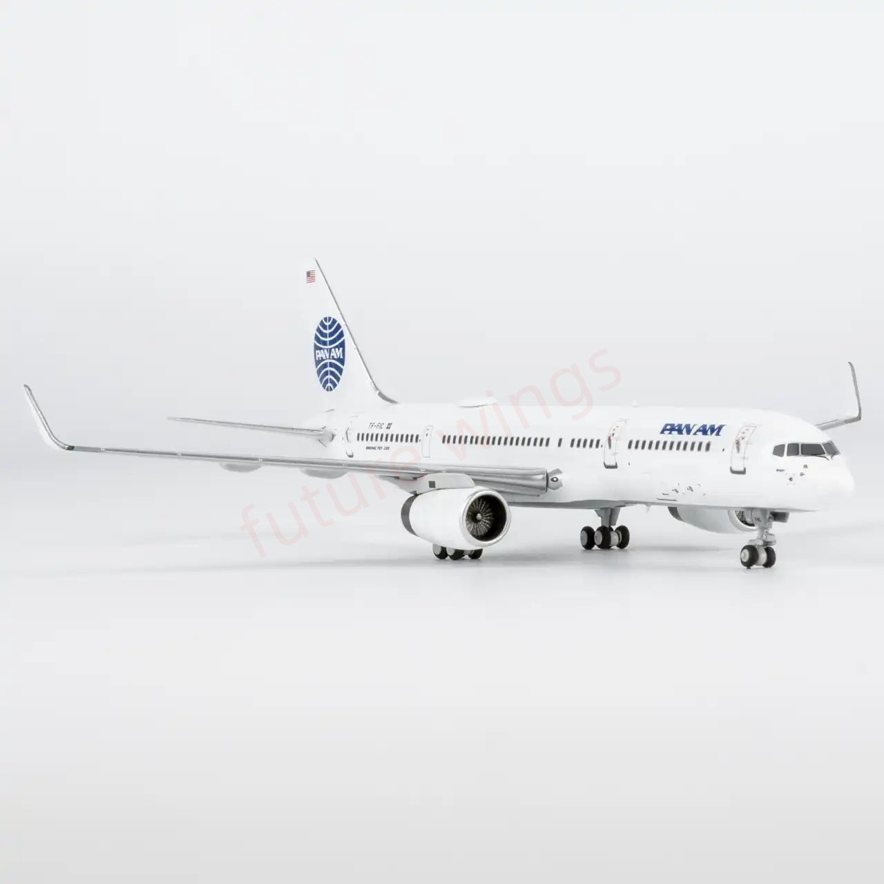 1:400 NG Models NG53210 Iceland Air B757-200 TF-FIC "Pan Am" Aircraft Model+Free Tractor