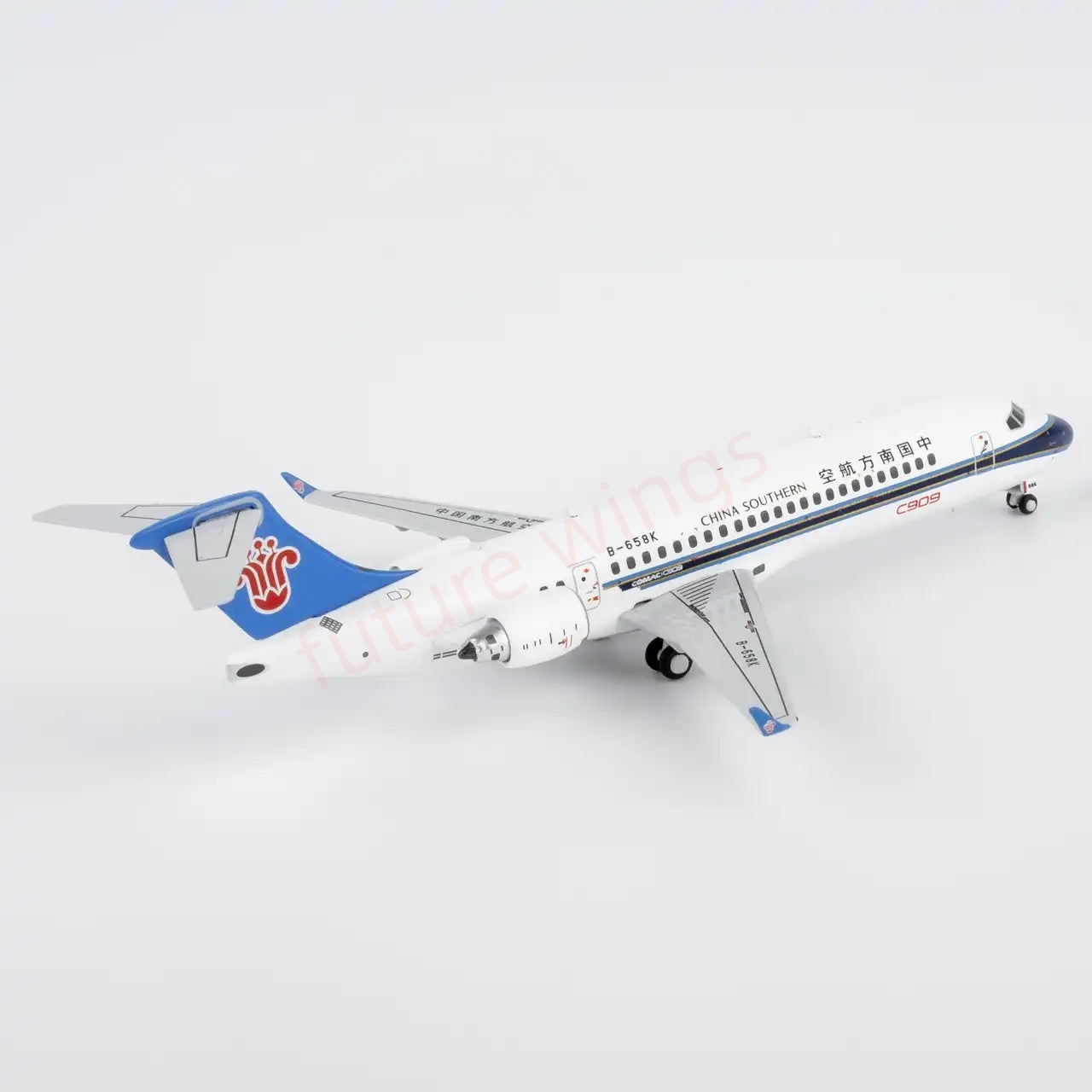 1:400 NG Models NG24188 China Southern Airlines C909 (ARJ21-700) B-658K Aircraft Model+Free Tractor