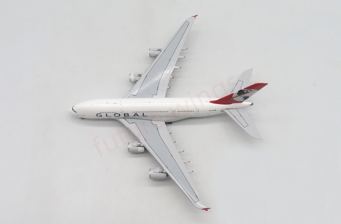 1:400 Apollo Global Airlines A380 9H-GLOBL Aircraft Model+Free Tractor