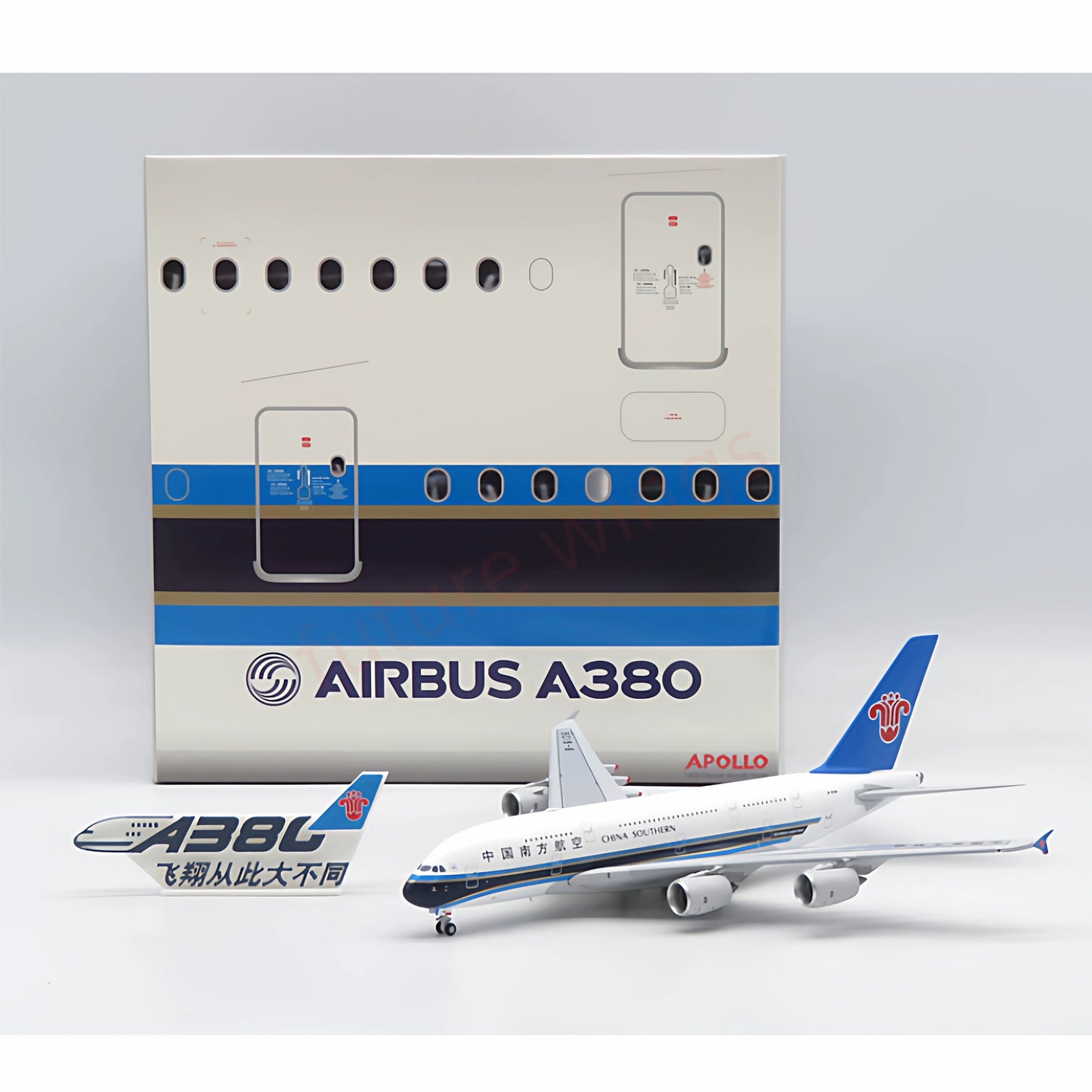 1:400 Apollo China Southern Airlines A380 B-6136 Aircraft Model+Free Tractor