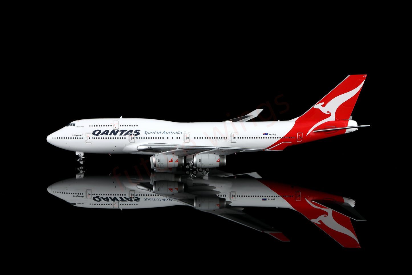 1:400 HX Models Qantas Airways B747-400 VH-OJS (5 engines and 4 engines)Aircraft Model Free Tractor +Stand