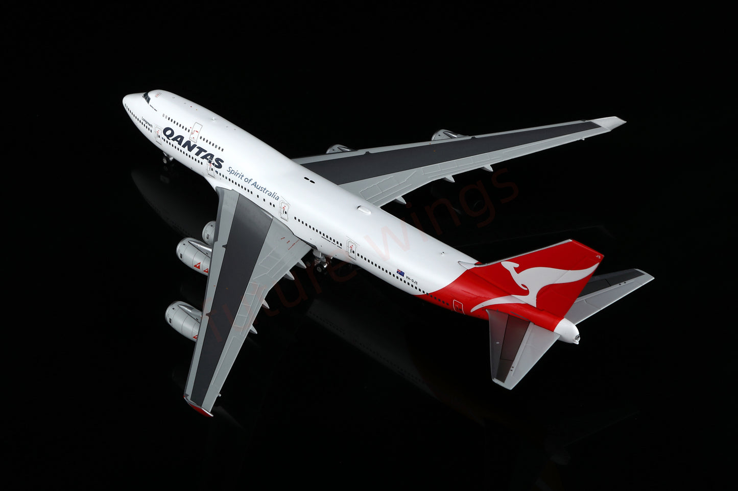 1:400 HX Models Qantas Airways B747-400 VH-OJS (5 engines and 4 engines)Aircraft Model Free Tractor +Stand