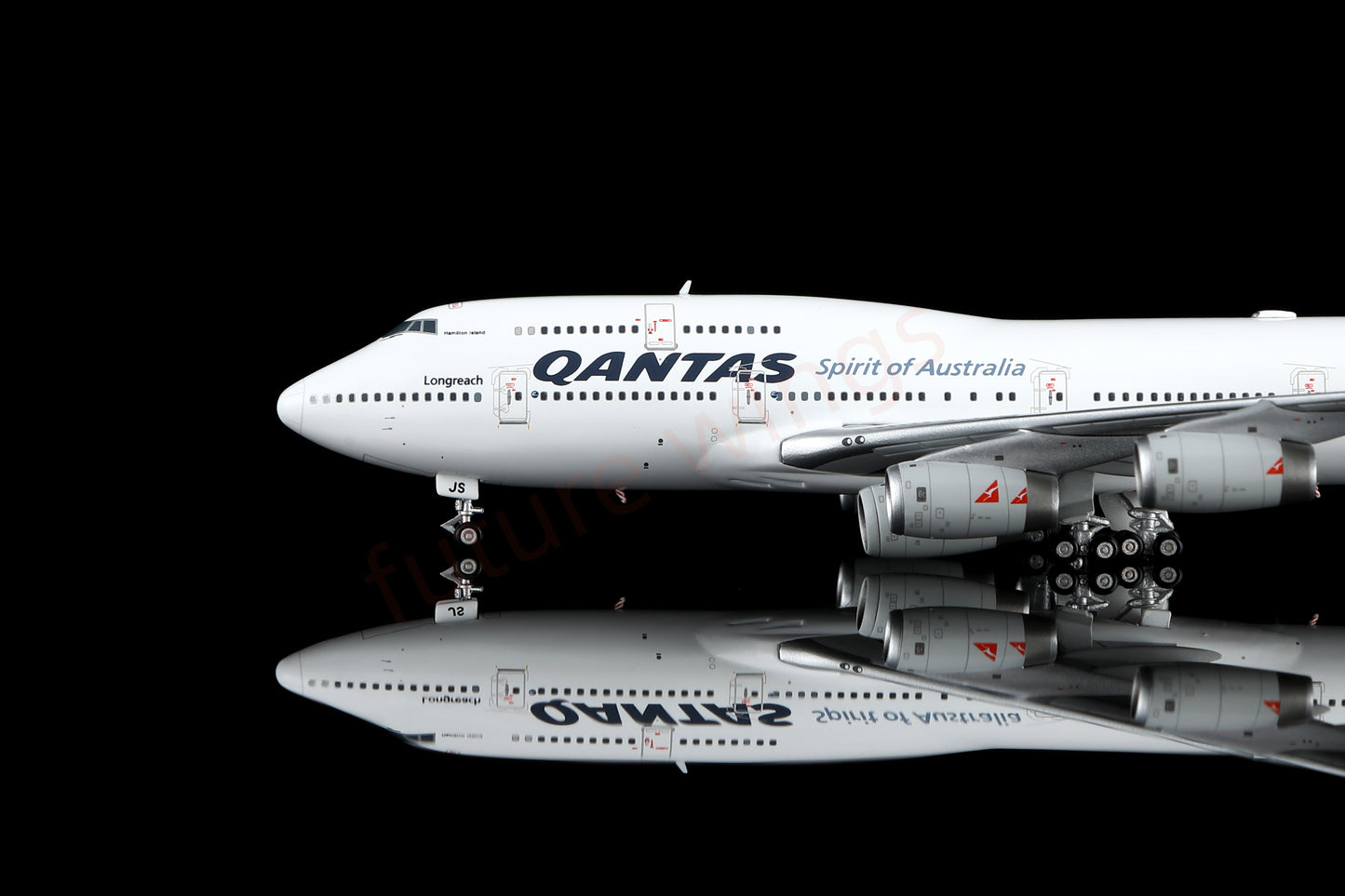 1:400 HX Models Qantas Airways B747-400 VH-OJS (5 engines and 4 engines)Aircraft Model Free Tractor +Stand