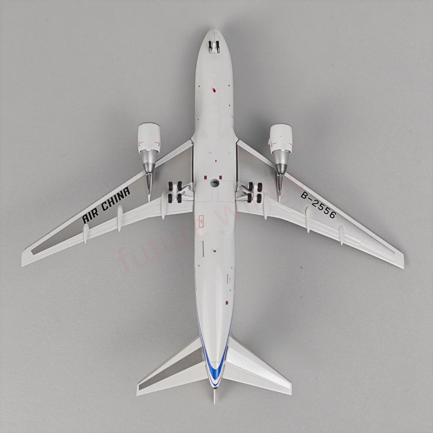 1:400 C Model Air China B767-200ER B-2556 Aircraft Model+Free Tractor