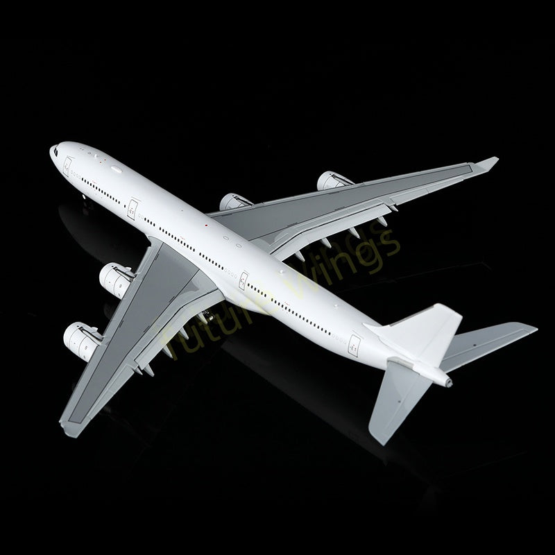 1:400 HX Models Airbus A340-500 Blank Aircraft Model+Free Tractor