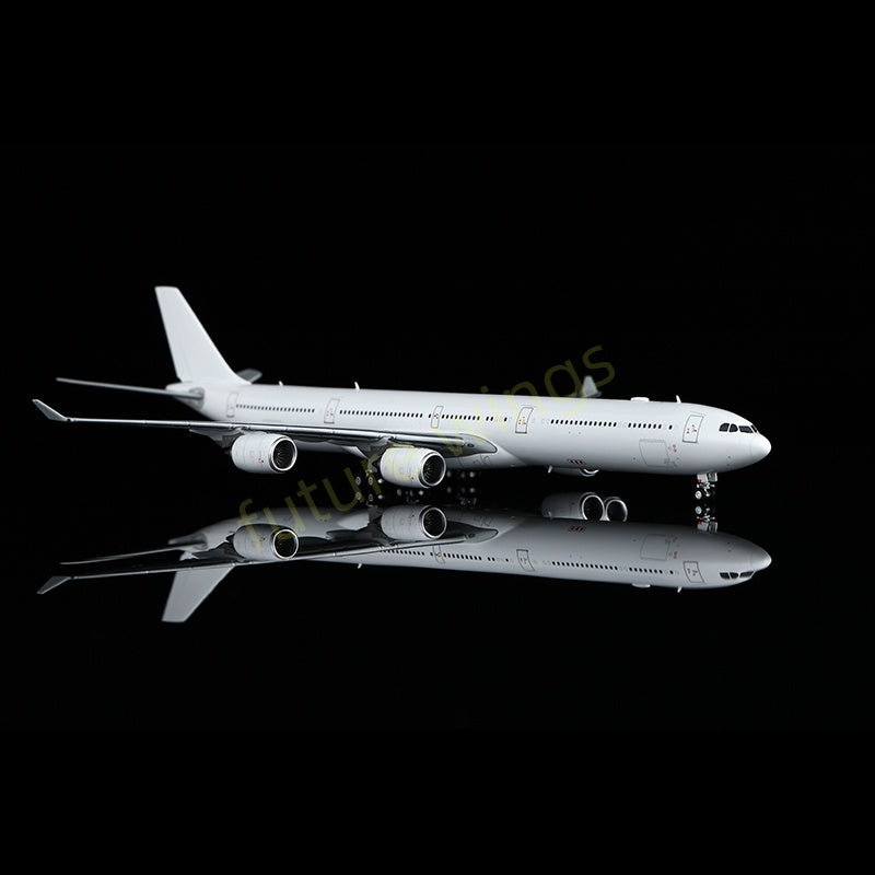 1:400 HX Models Airbus A340-600 Blank Aircraft Model+Free Tractor
