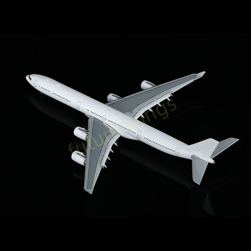 1:400 HX Models Airbus A340-600 Blank Aircraft Model+Free Tractor