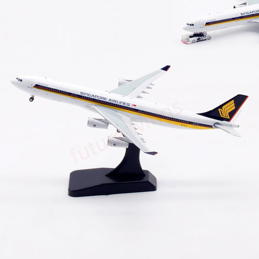 1:400 Aviation400 Singapore Airlines A340-300 9V-SJJ Aircraft Model Free Tractor+Stand