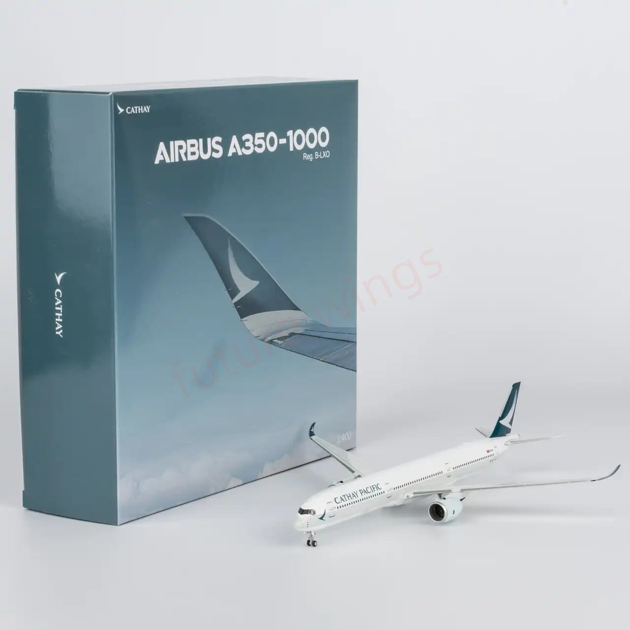 1:400 NG Models NG57020 Cathay Pacific A350-1000 B-LXO Aircraft Model+Free Tractor