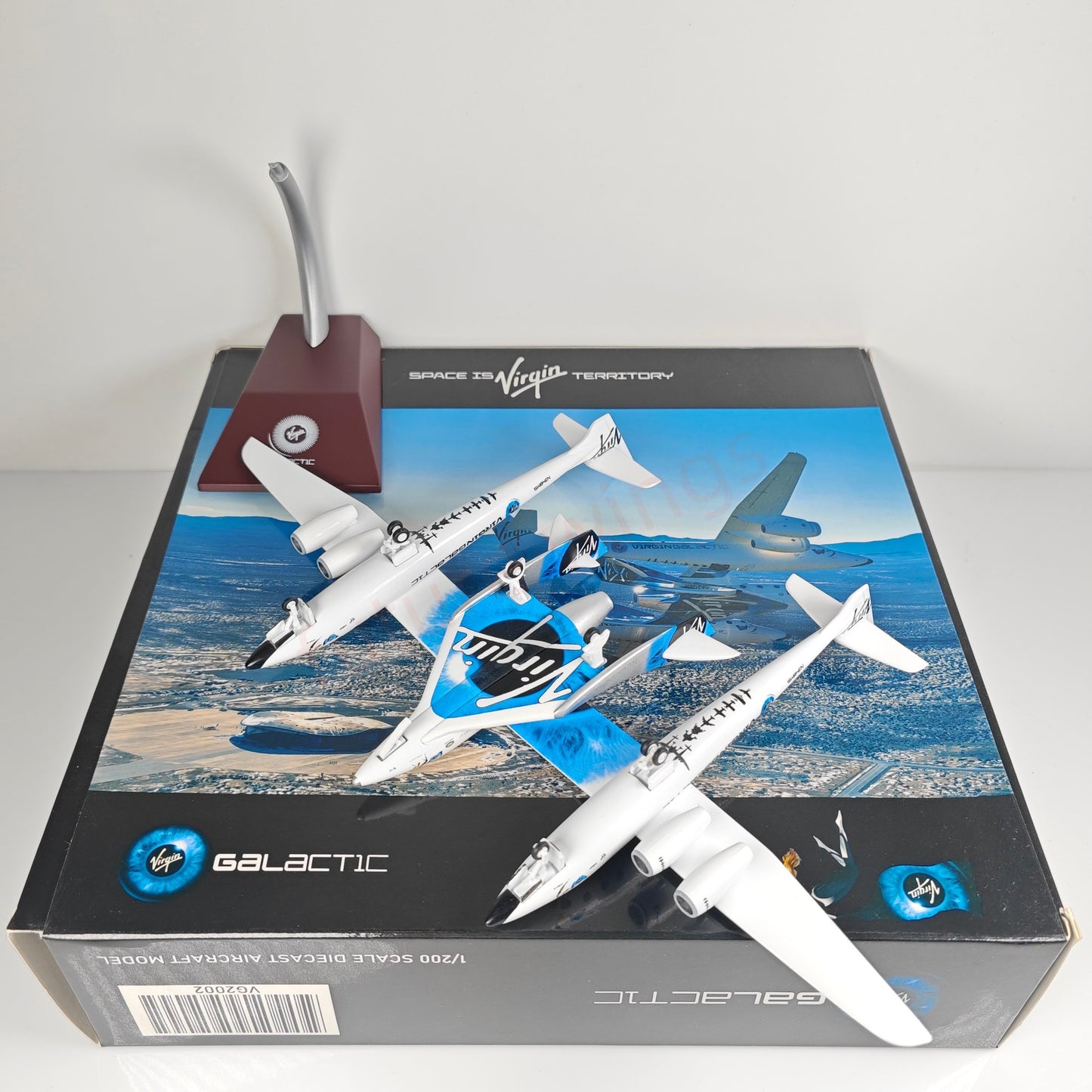 1:200 JC Wings VG2001 VG2002 Virgin Galactic Spaceship N348MS Diecast Aircraft Model