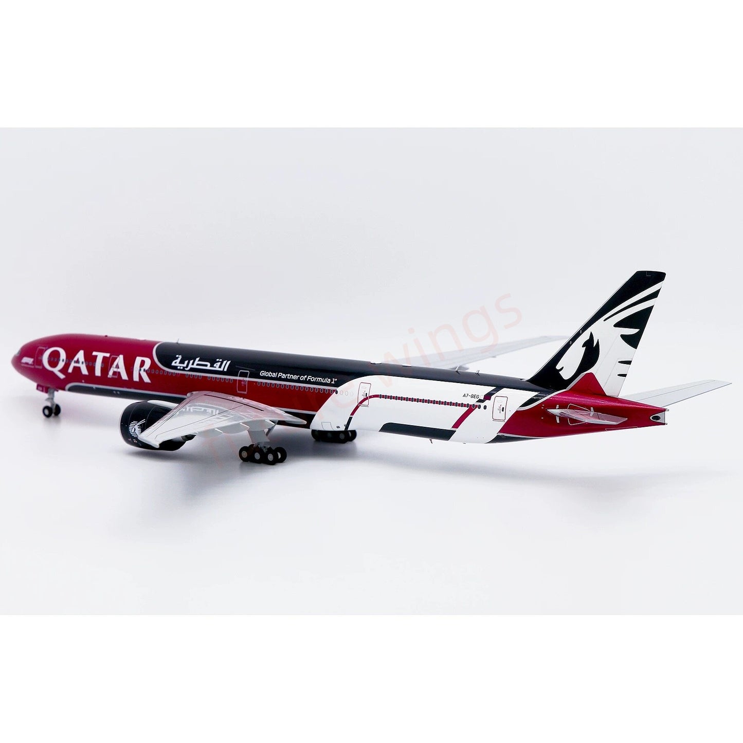 1:200 Z² Model (JC Wings) Qatar Airways B777-300ER A7-BEG Diecast Aircraft Model