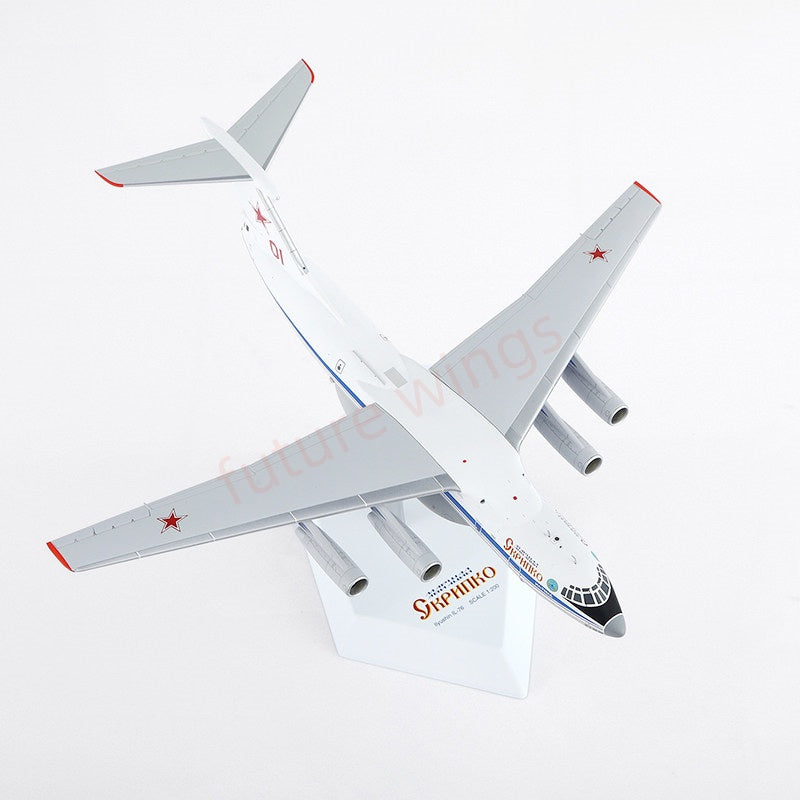1:200 SQ Wings Russian Air Force Ilyushin IL-76MD Red 01 Diecast Aircraft Model