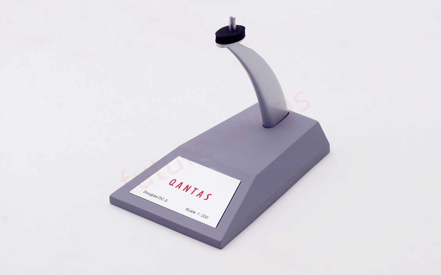 1:200 InFlight200 Qantas Airways DC-3 VH-EDC Aircraft Model With Stand