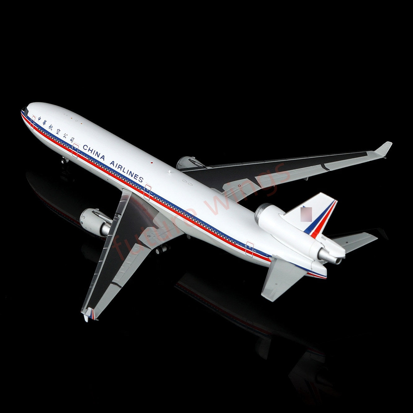 1:400 HX Models China Airlines MD-11 B-150 Aircraft Model+Free Tractor
