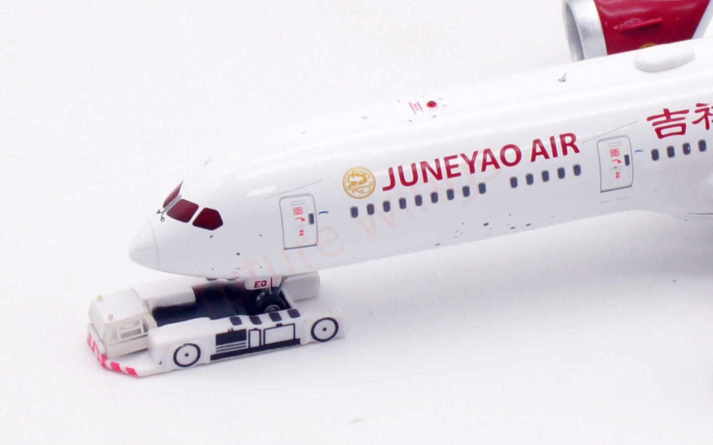 1:400 Aviation400 JuneYao Air B787-9 B-20EQ Aircraft Model Free Tractor +Stand