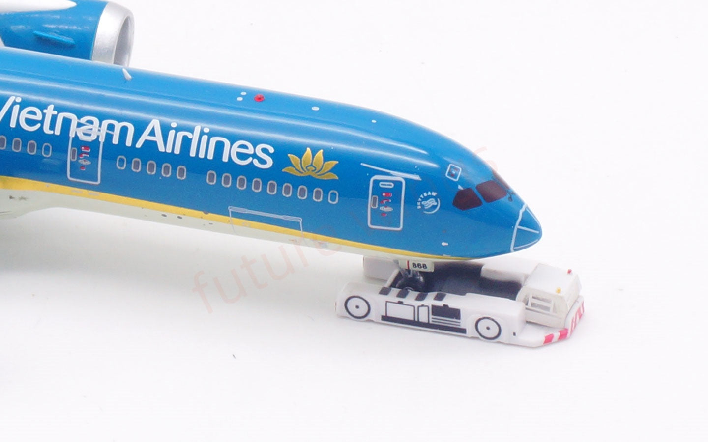1:400 Aviation400 Vietnam Airlines B787-9 VN-A868 Aircraft Model Free Tractor+Stand