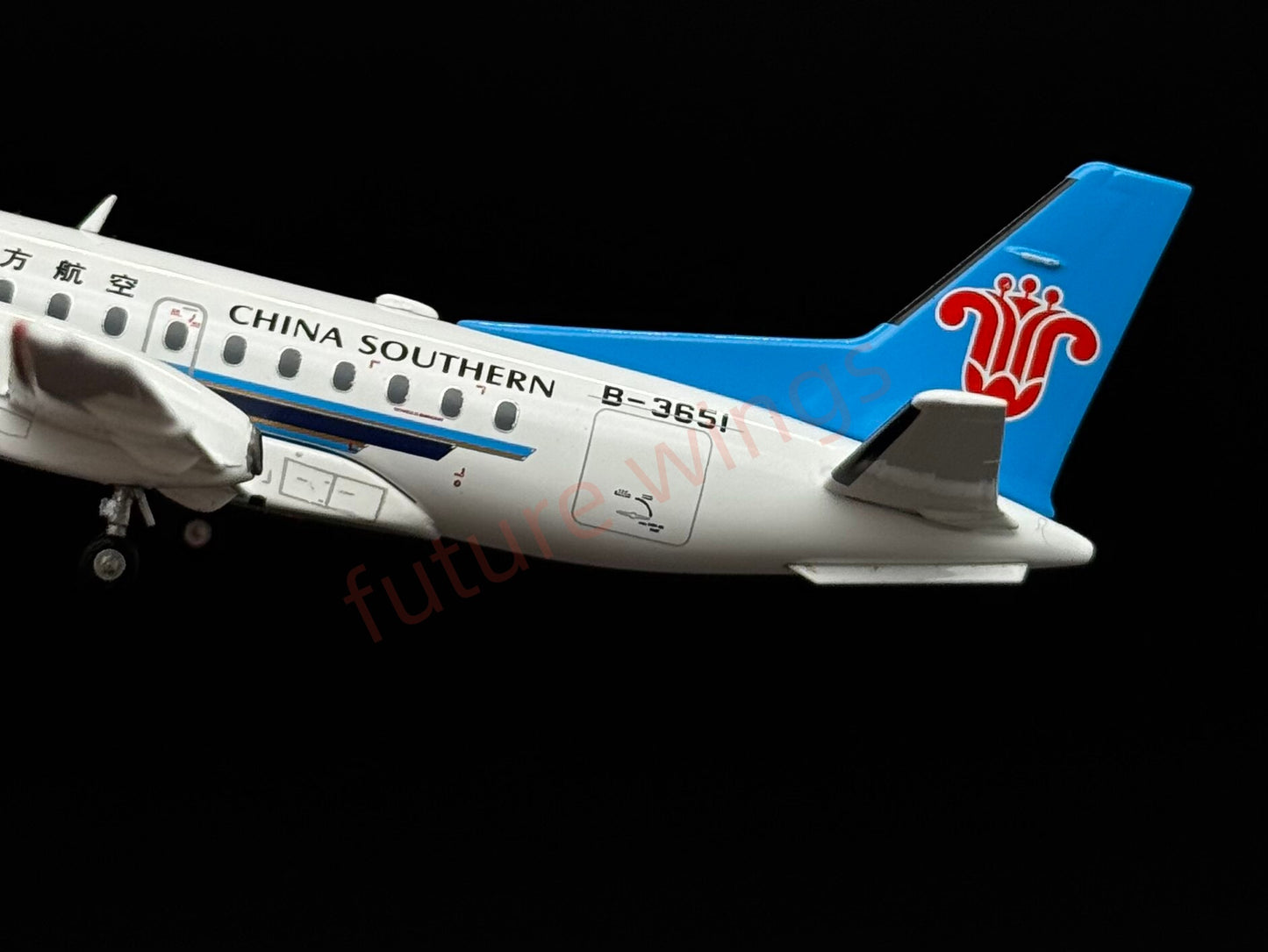 1:200 KJ Models(JC Wings) China Southern Airlines SAAB 340B B-3651 Diecast Aircraft Model