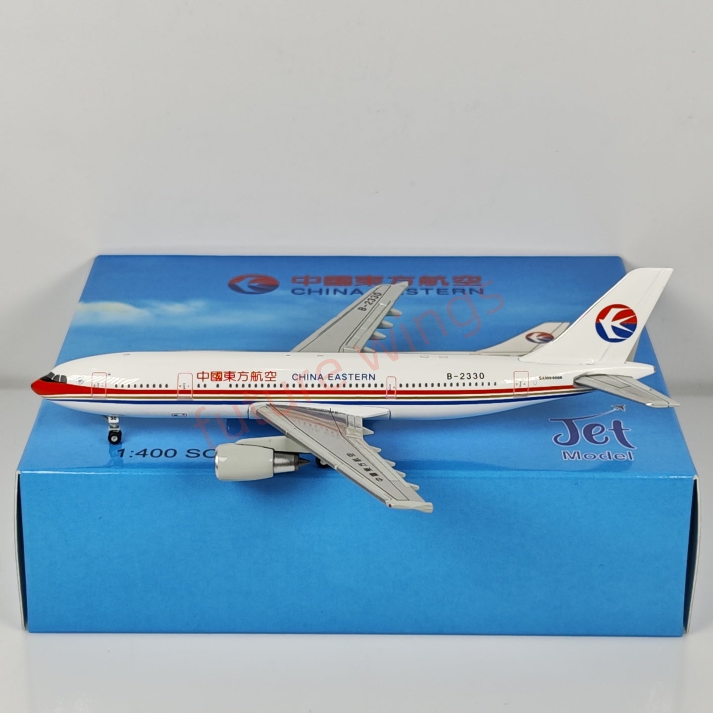 1:400 Jet Model China Eastern Airlines A300-600R B-2318 B-2330 Aircraft Model+Free Tractor