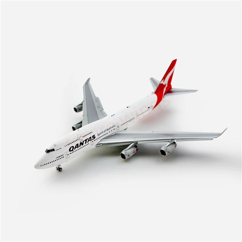 1:400 HX Models Qantas Airways B747-400 VH-OJS (5 engines and 4 engines)Aircraft Model Free Tractor +Stand
