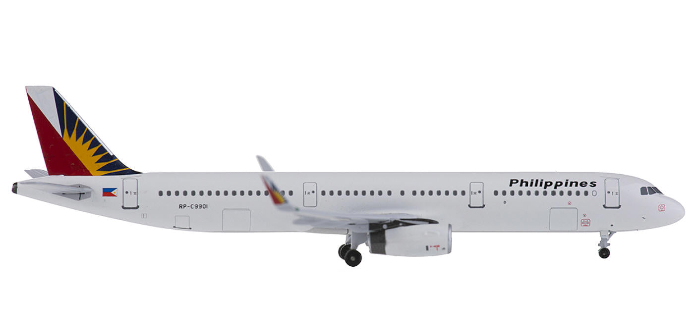 (Rare)1:400 AeroClassics AC19180 Philippines Airlines Airbus A321 RP-C9901+Free Tractor