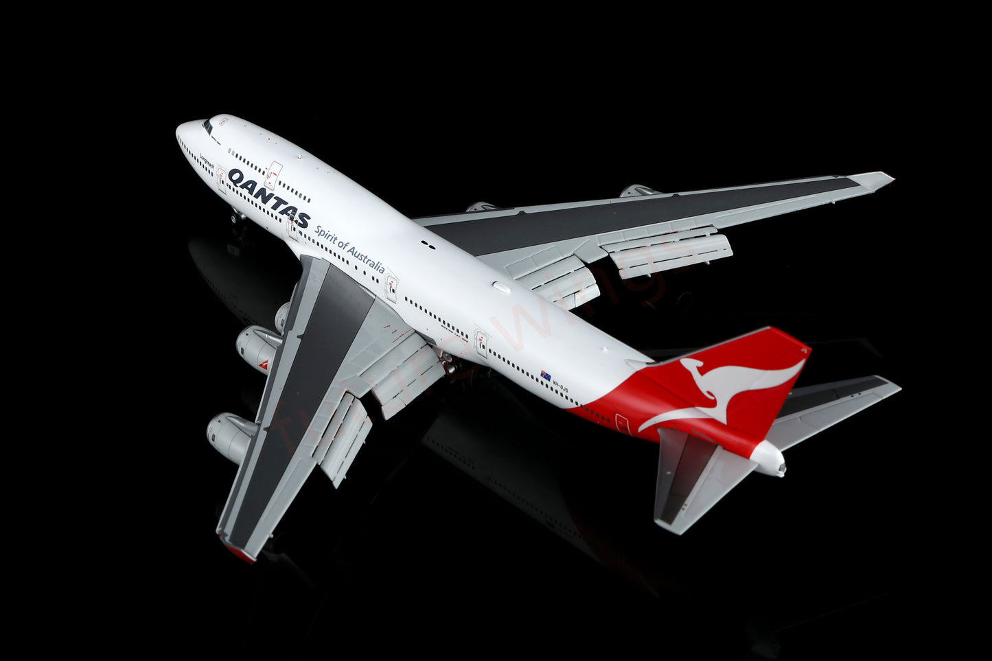1:400 HX Models Qantas Airways B747-400 VH-OJS (5 engines and 4 engines)Aircraft Model Free Tractor +Stand