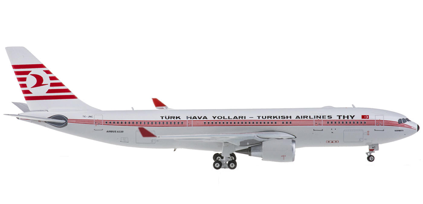 1:400 Phoenix Turkish Airlines Airbus A330-200 TC-JNC+Free Tractor