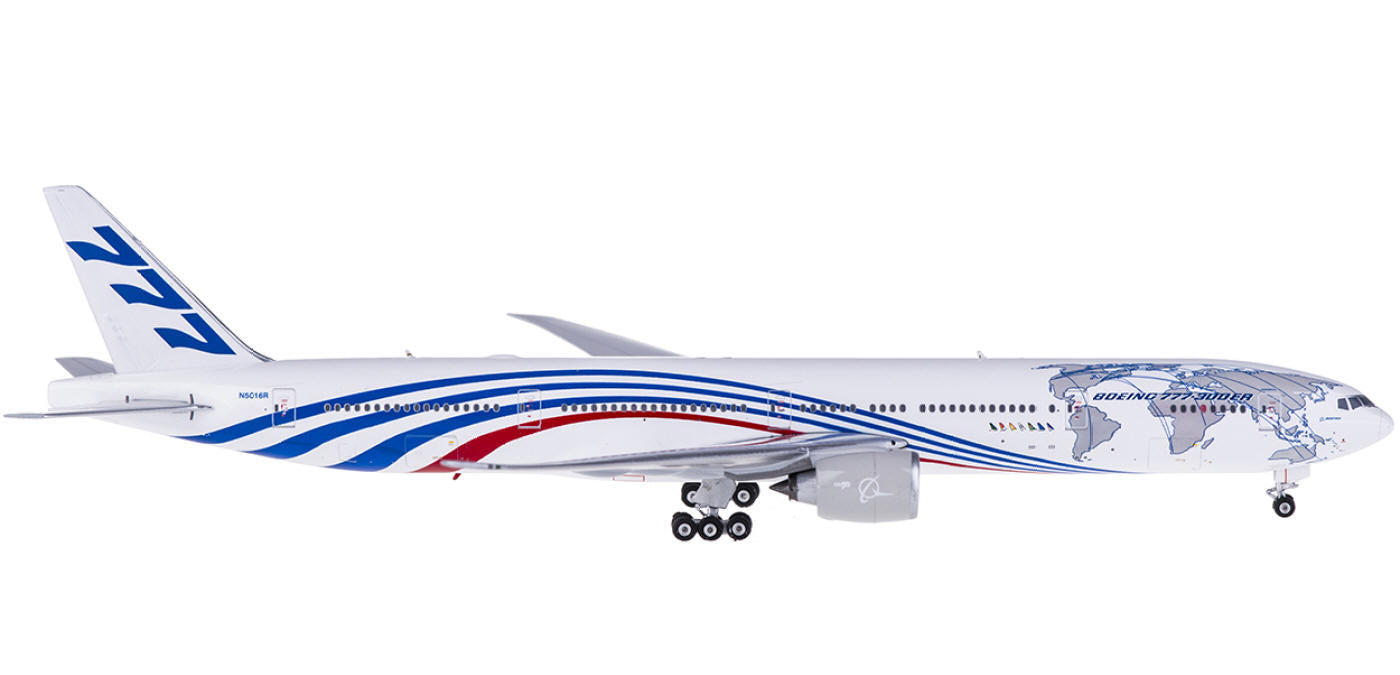 1:400 Phoenix PH11277 Boeing House Color Boeing 777-300ER N5016R+Free Tractor