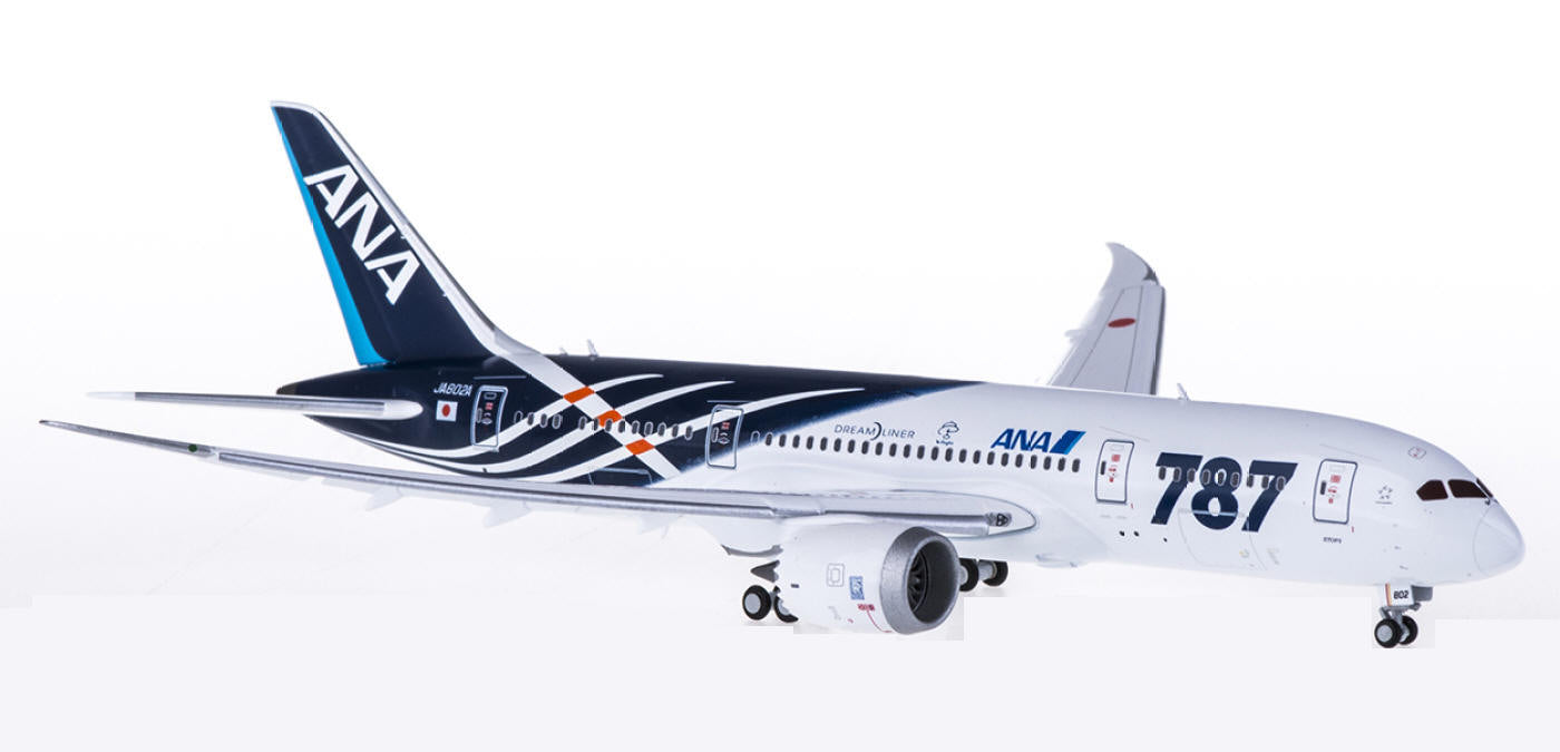 1:400 JC Wings XX4043A ANA Boeing 787-8 JA802A "Flaps Down"+Free Tractor