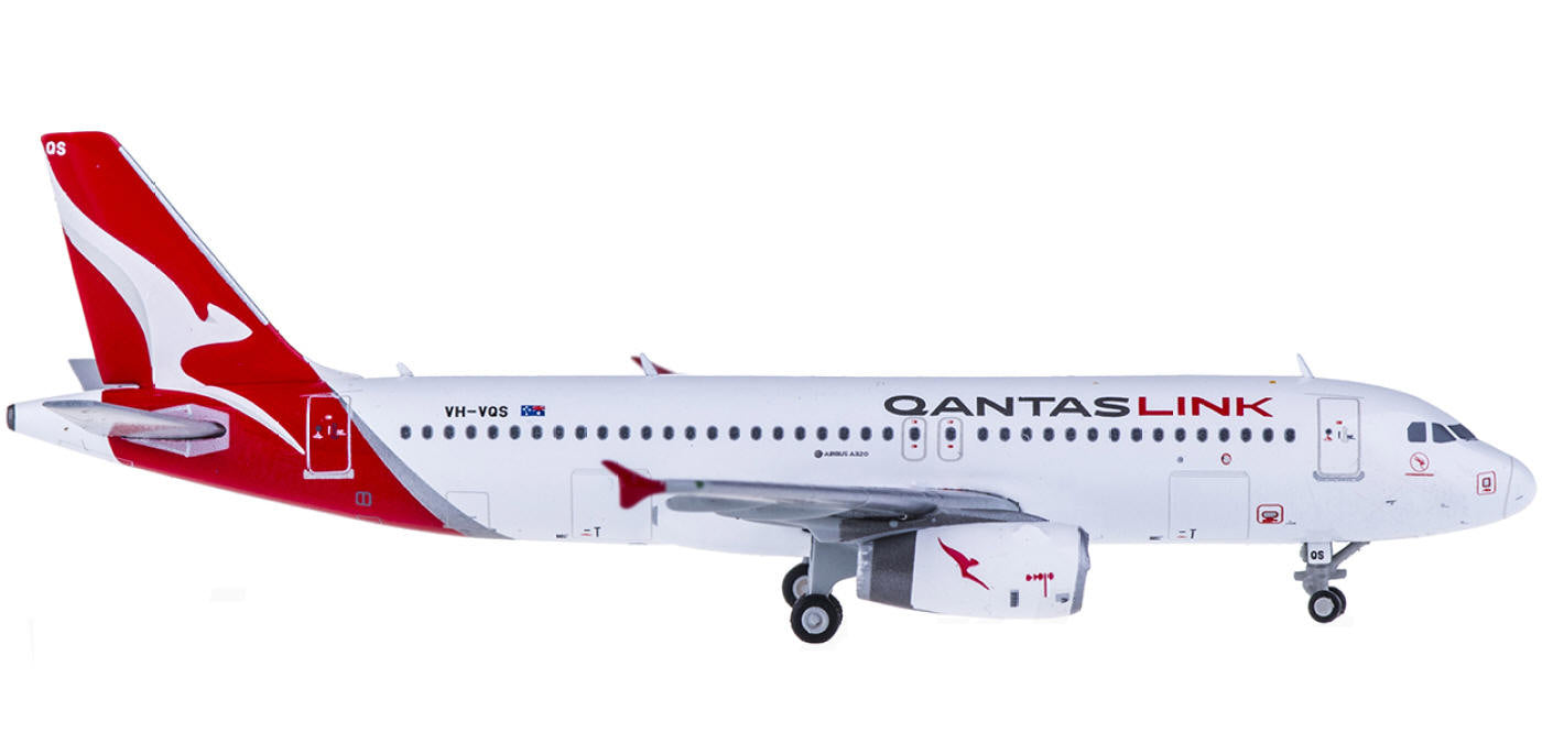 (Rare)1:400 Geminijets GJQFA1772 Qantas Airbus A320 VH-VQS+Free Tractor