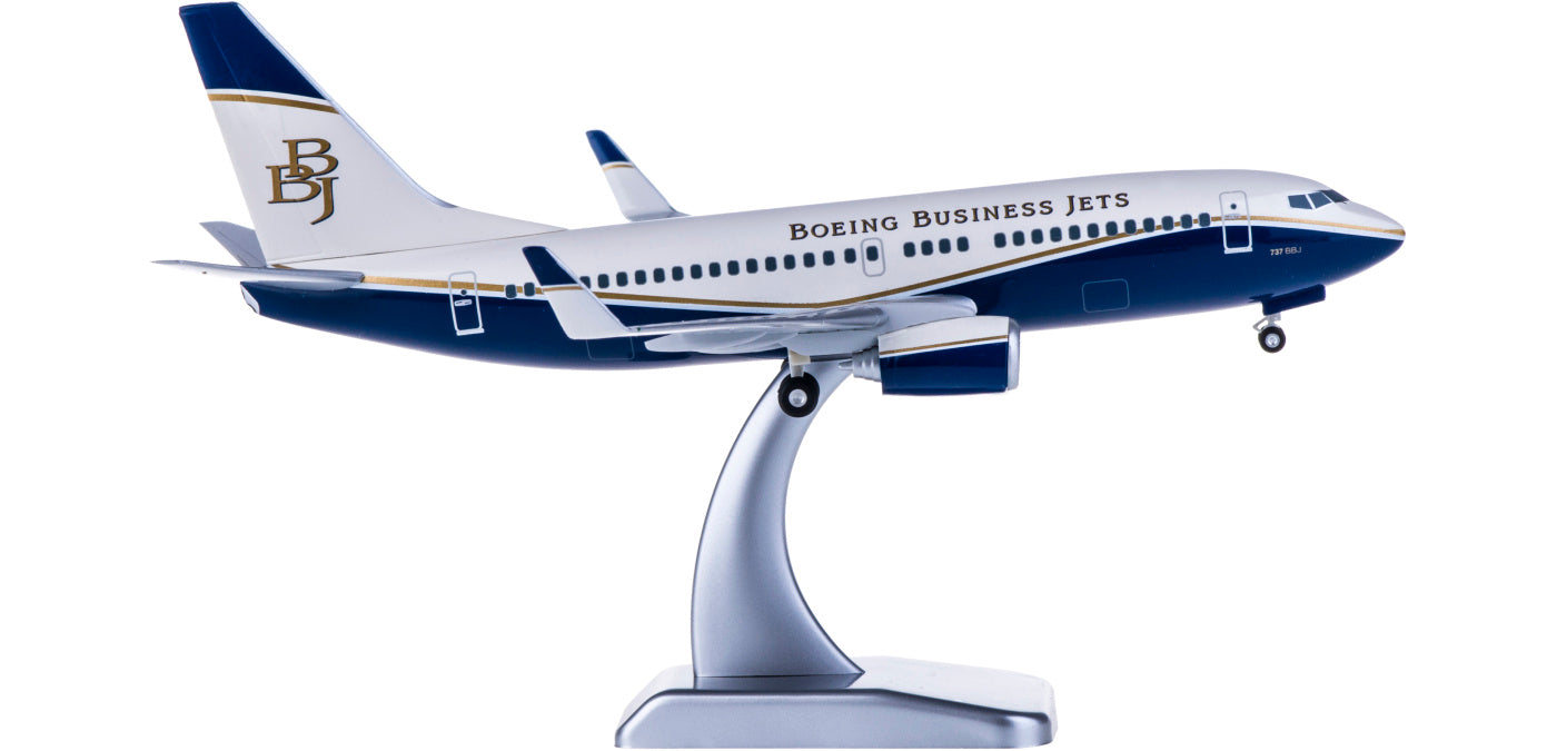 1:200 Hogan Wings HG4371GR Boeing Bussiness Jets Boeing 737-800 BBJ