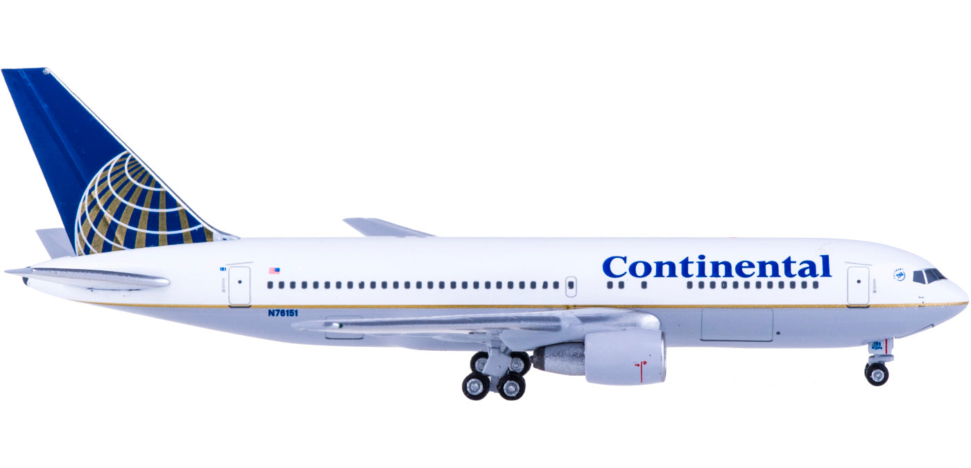 (Rare)1:400 AeroClassics AC419435 Continental Airlines Boeing 767-200 N76151+Free Tractor