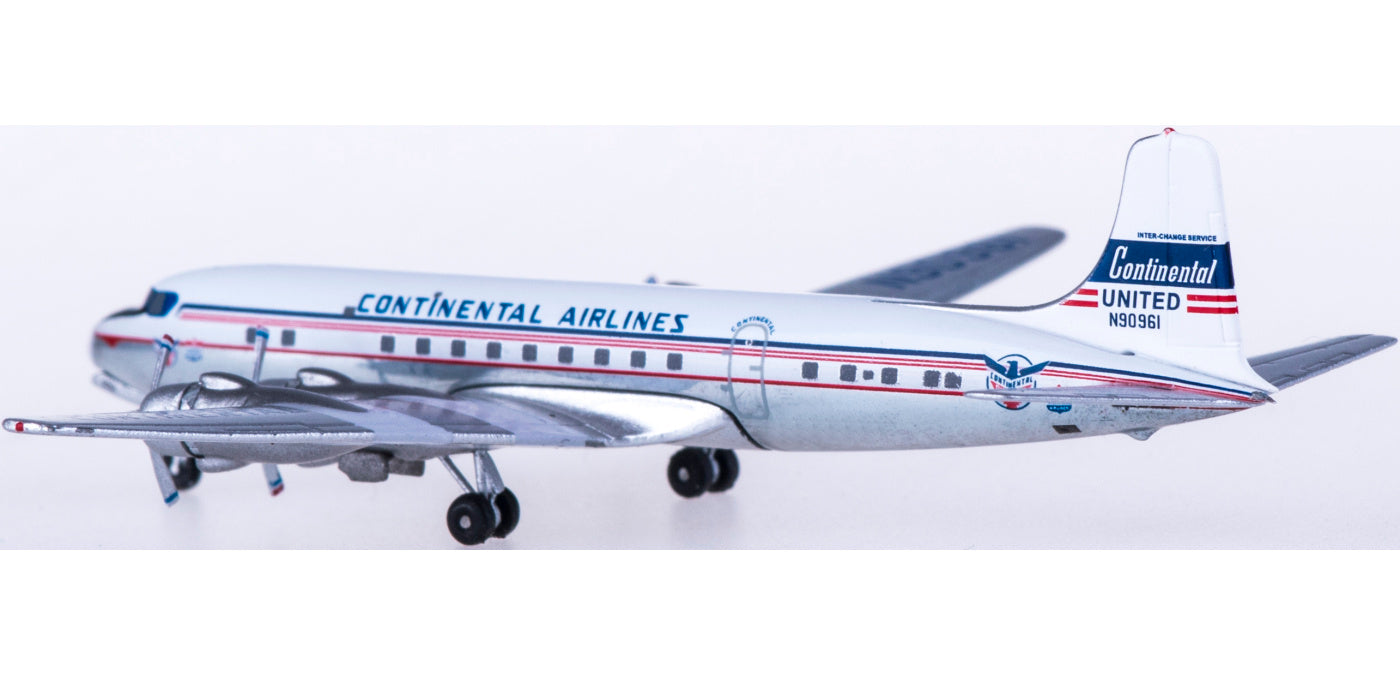 (Rare)1:400 AeroClassics AC419475 Continental Airlines Douglas DC-6 N90961+Free Tractor