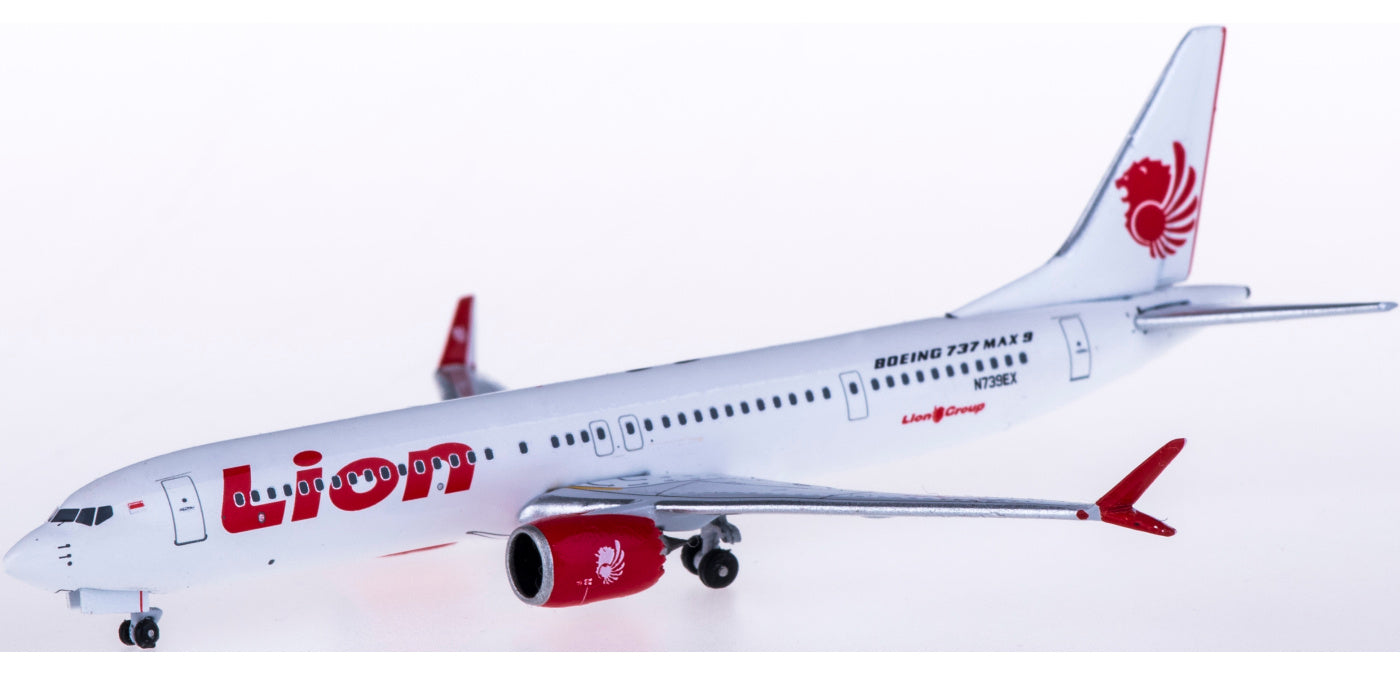 (Rare)1:400 AeroClassics AC419331 Lion Air Boeing 737 MAX 9 N739EX+Free Tractor