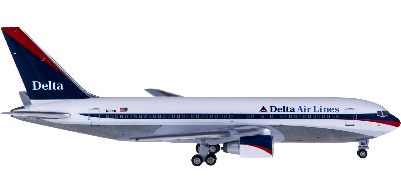 (Rare)1:400 AeroClassics AC419583 Delta Air Lines Boeing 767-200 N110DL+Free Tractor