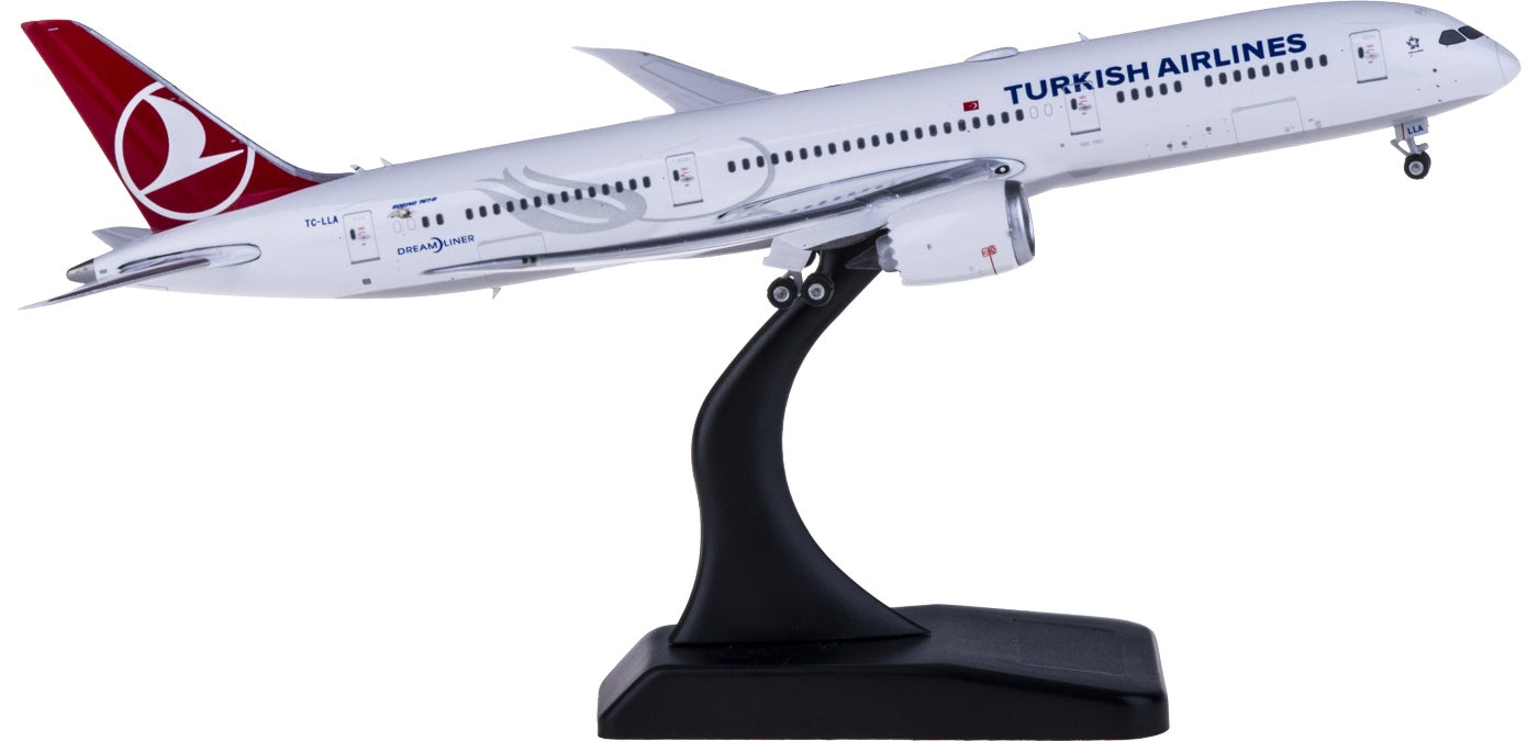 1:400 Phoenix PH11557 Turkish Airlines Boeing 787-9 TC-LLA Free Tractor+Stand