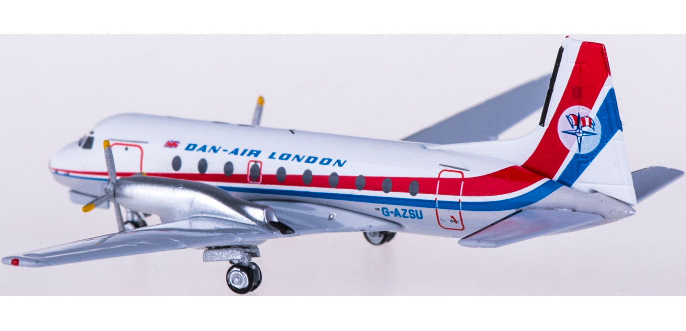 (Rare)1:400 AeroClassics AC419674 Dan-Air Hawker Siddeley HS 748 G-AZSU+Free Tractor