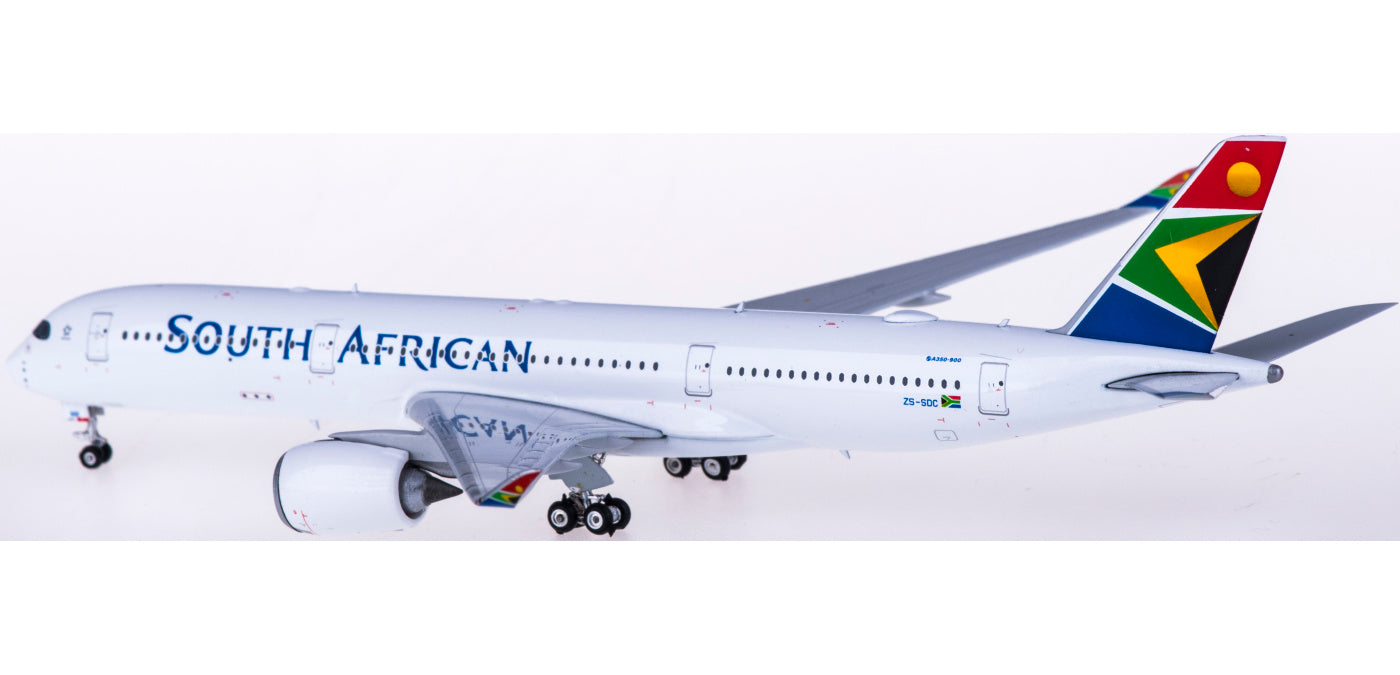 1:400 Phoenix PH11593 South African Airways Airbus A350-900 ZS-SDC Free Tractor+Stand