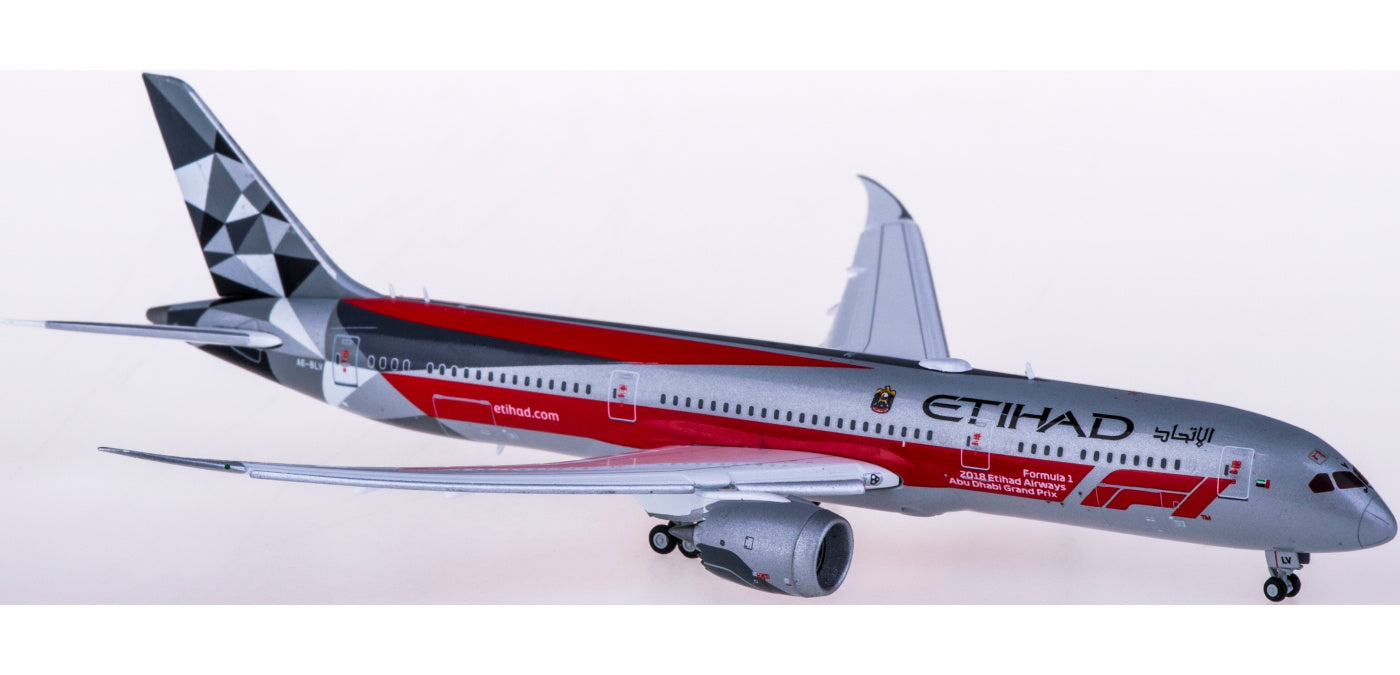 1:400 JC Wings EW4789002A Etihad Airways Boeing 787-9 Dreamliner A6-BLV F1 "Flaps Down" Free Tractor+Stand