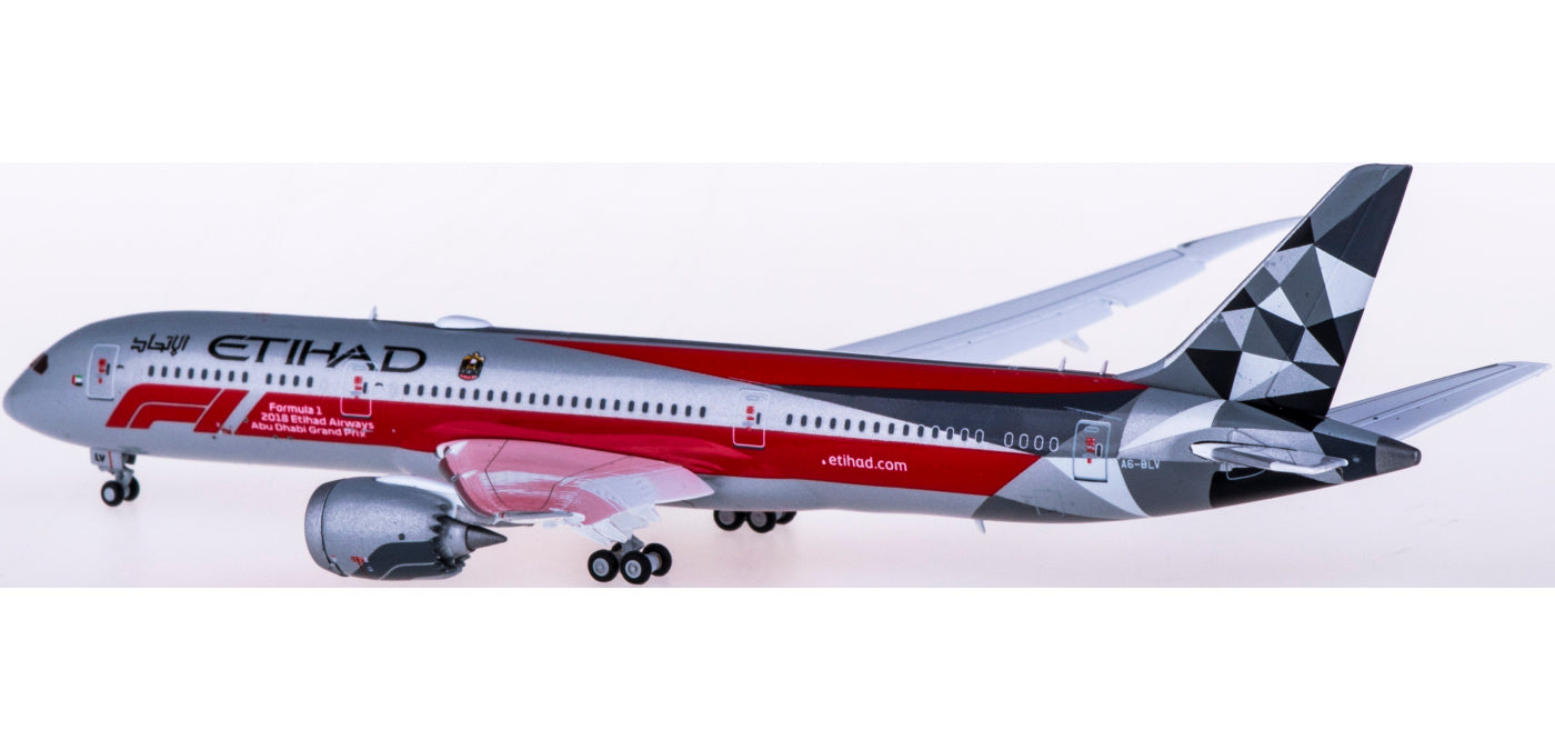 1:400 JC Wings EW4789002A Etihad Airways Boeing 787-9 Dreamliner A6-BLV F1 "Flaps Down" Free Tractor+Stand
