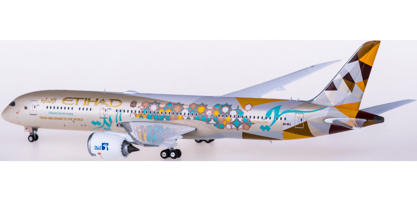 1:400 Phoenix PH04312 Etihad Airways Boeing 787-9 A6-BLI Free Tractor+Stand