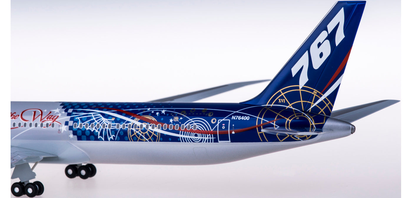 1:200 Hogan Wings HG2315GR Boeing 767-400 N76400 Boeing House Color