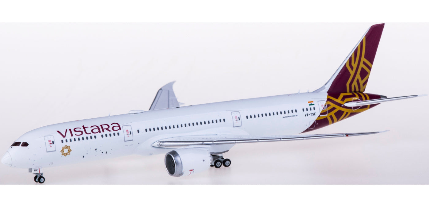 1:400 JC Wings XX4251 Vistara Boeing 787-9 Dreamliner VT-TSE +Free Tractor
