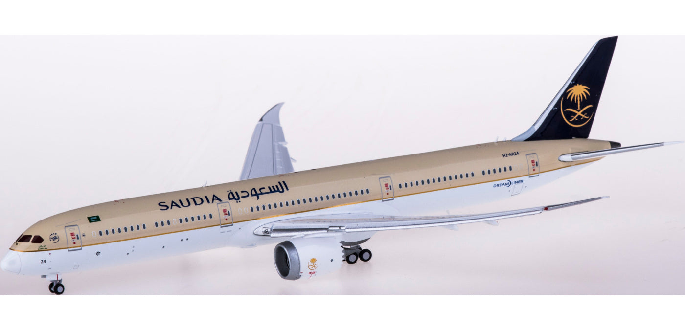 1:400 JC Wings XX4256A Saudia Boeing 787-10 HZ-AR24 "Flaps Down" Aircraft Model Free Tractor+Stand