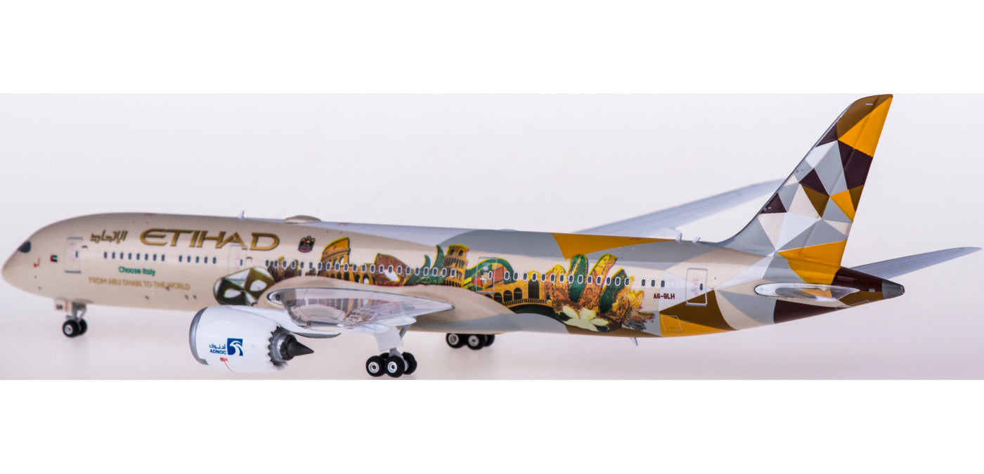 1:400 Phoenix PH04336 Etihad Airways Boeing 787-9 A6-BLH Italy Free Tractor+Stand