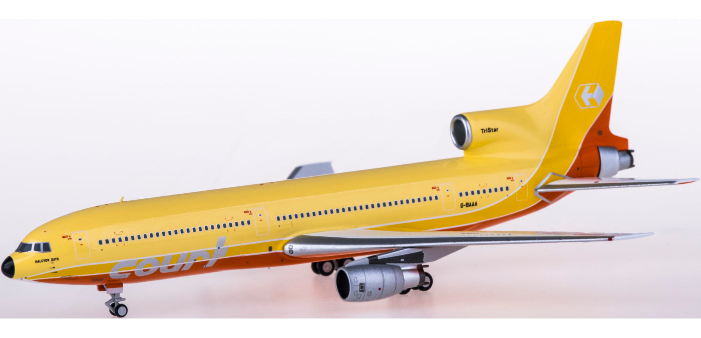 1:400 NG Models NG31018 Court Line Lockheed L-1011-1 G-BAAA+Free Tractor