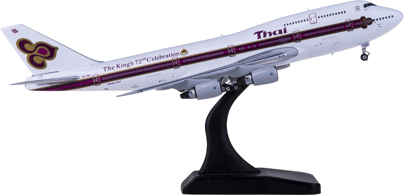 1:400 Phoenix PH11648 Thai Airways Boeing 747-300 HS-TGD Free Tractor+Stand