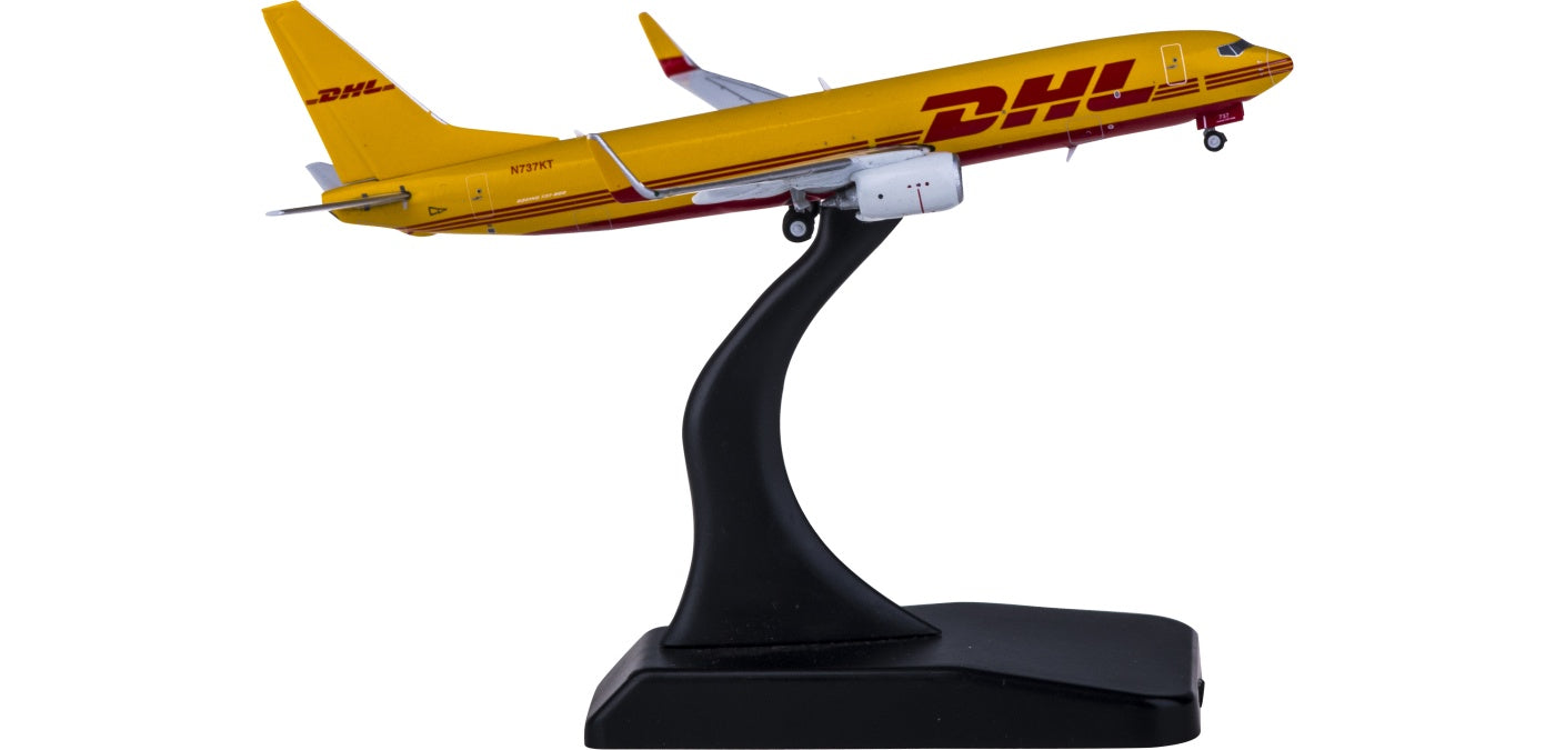 1:400 Geminijets GJDHL1948 DHL Cargo Boeing 737-800 N737KT Free Tractor+Stand