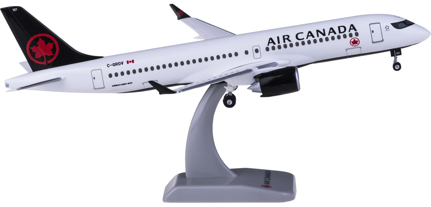 1:200 Hogan Wings HG11571GR Air Canada Airbus A220-300 C-GROV