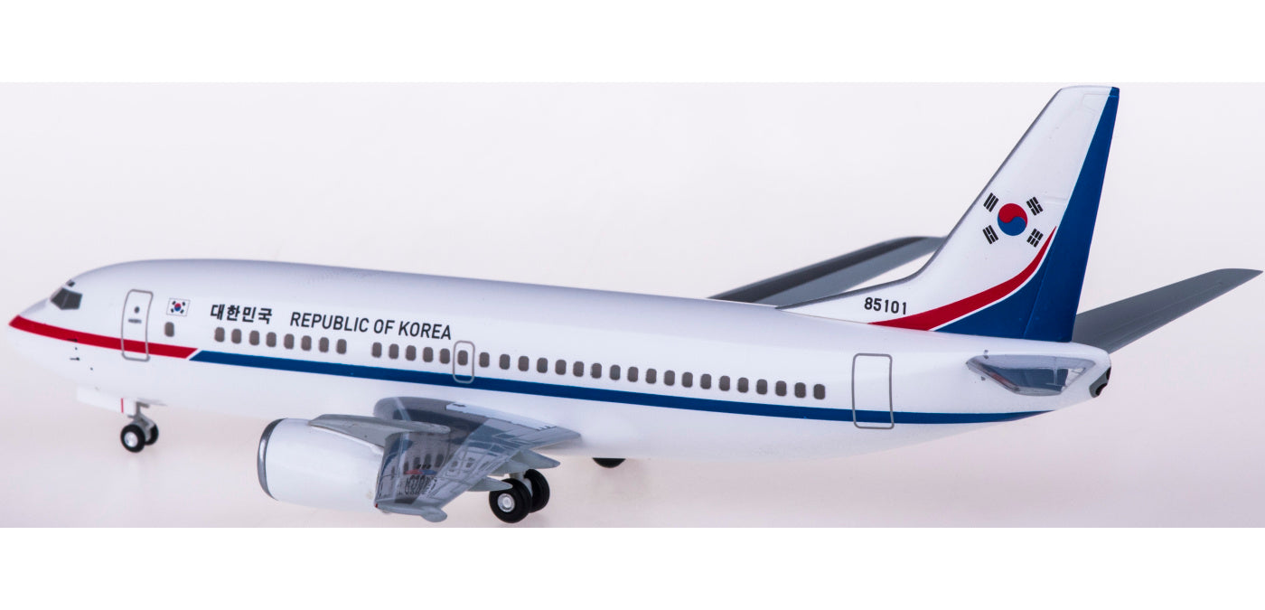 1:200 Hogan Wings HG11441GR Korea Government Boeing 737-300 85101